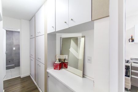 Corredor de apartamento à venda com 2 quartos, 50m² em Jardim Planalto, São Paulo