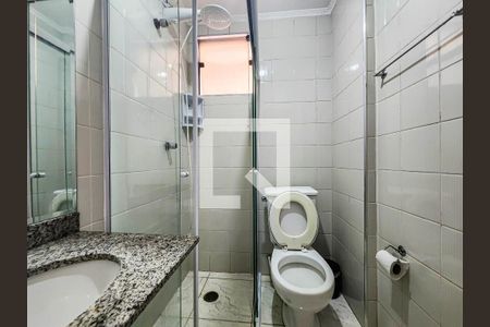 Banheiro de apartamento para alugar com 2 quartos, 77m² em Canto do Forte, Praia Grande
