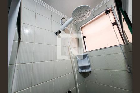 Banheiro de apartamento para alugar com 2 quartos, 77m² em Canto do Forte, Praia Grande