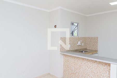 Sala de casa para alugar com 1 quarto, 50m² em Campo Grande, Rio de Janeiro