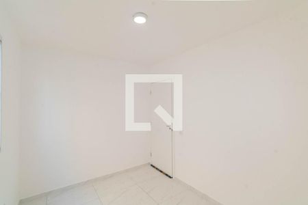 Quarto 1 de apartamento para alugar com 2 quartos, 40m² em Campo Grande, Rio de Janeiro