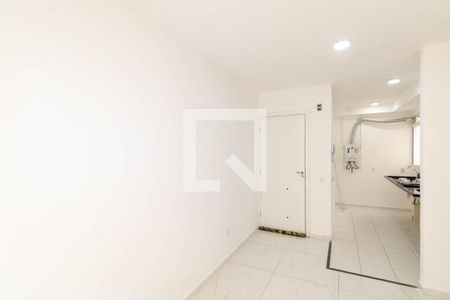 Sala de apartamento para alugar com 2 quartos, 40m² em Campo Grande, Rio de Janeiro