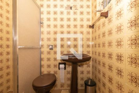 Banheiro  de apartamento para alugar com 1 quarto, 50m² em Menino Deus, Porto Alegre