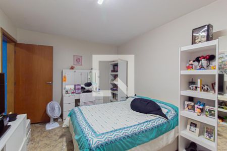 Quarto 2 de casa para alugar com 3 quartos, 385m² em Jardim Matarazzo, São Paulo