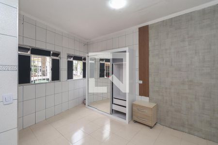 Quarto 1 de casa para alugar com 2 quartos, 43m² em Vila Guilherme, São Paulo