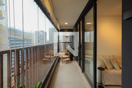 Varanda gourmet de apartamento à venda com 3 quartos, 86m² em Itaim Bibi, São Paulo