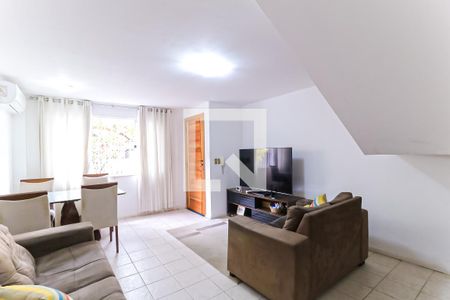 Sala de casa à venda com 2 quartos, 79m² em Cavalcanti, Rio de Janeiro