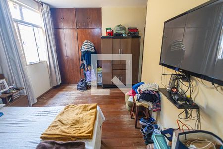 quarto 2 / suite de casa à venda com 4 quartos, 360m² em Itapoã, Belo Horizonte