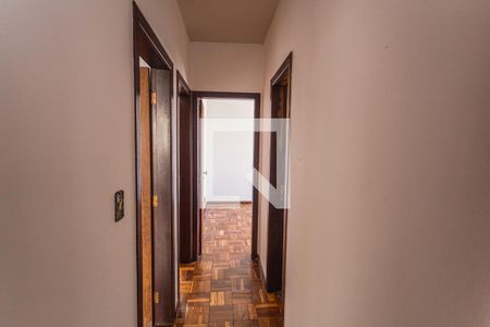 Corredor de apartamento à venda com 3 quartos, 90m² em Graça, Belo Horizonte