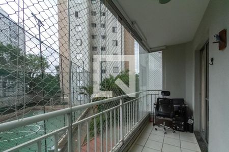 Varanda de apartamento à venda com 3 quartos, 76m² em Taboão, São Bernardo do Campo