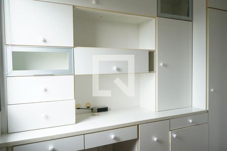 Quarto 1 - Armários de apartamento para alugar com 2 quartos, 60m² em Chácara Califórnia, São Paulo