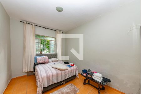 Quarto 1 de casa à venda com 3 quartos, 360m² em Aparecida, Belo Horizonte