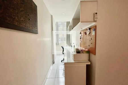 Quarto 1 de apartamento à venda com 2 quartos, 60m² em Copacabana, Rio de Janeiro