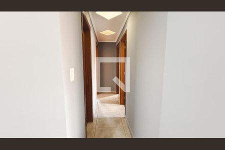 Corredor de apartamento para alugar com 3 quartos, 95m² em Santana, São Paulo