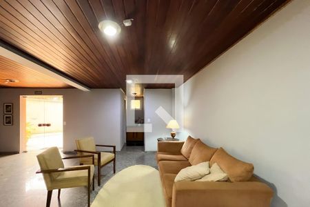 Portaria de apartamento para alugar com 4 quartos, 204m² em Vila Coqueiro, Valinhos
