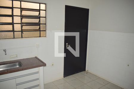 Cozinha de apartamento para alugar com 4 quartos, 79m² em Centro, Ribeirão Preto