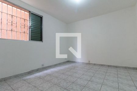 Quarto 2 de casa à venda com 3 quartos, 100m² em Vila Nhocuné, São Paulo