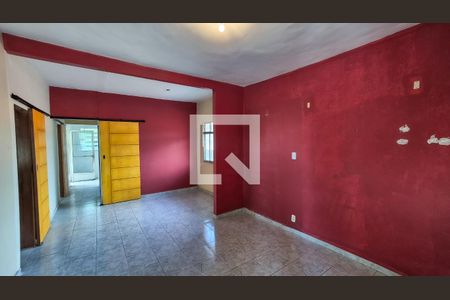 Sala de casa para alugar com 2 quartos, 140m² em Brás de Pina, Rio de Janeiro