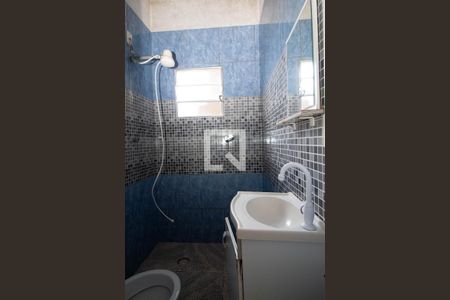 Banheiro da Suíte de casa para alugar com 3 quartos, 65m² em Parque Primavera, Guarulhos