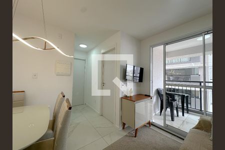 Sala/Cozinha de apartamento para alugar com 2 quartos, 49m² em Barra Funda, São Paulo