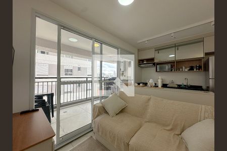 Sala/Cozinha de apartamento para alugar com 2 quartos, 49m² em Barra Funda, São Paulo