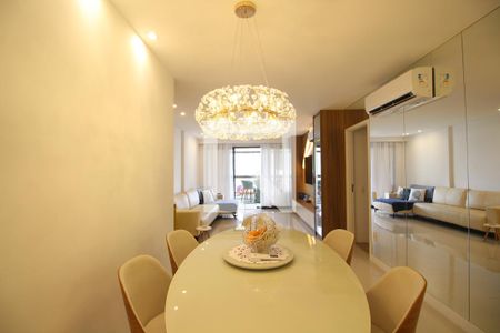 Sala de apartamento para alugar com 3 quartos, 160m² em Barra da Tijuca, Rio de Janeiro