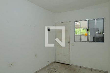 Sala de casa para alugar com 2 quartos, 60m² em Vila Jacuí, São Paulo