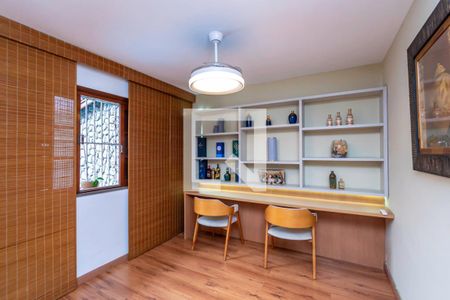 Sala de casa à venda com 3 quartos, 220m² em Penha, Rio de Janeiro