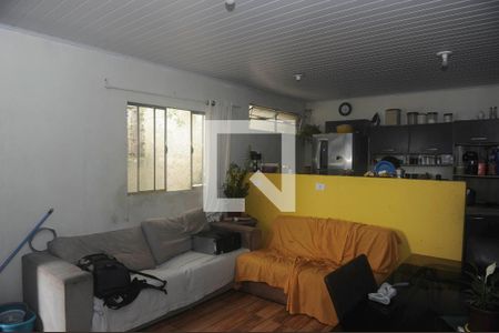 Casa para alugar com 2 quartos, 60m² em Estância Paraíso, Itaquaquecetuba