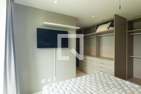 Quarto 1 Suite 1 de apartamento para alugar com 3 quartos, 175m² em Mercês, Curitiba