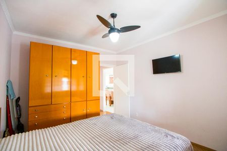 Quarto 1 de casa à venda com 2 quartos, 145m² em Vila Vitória, Santo André