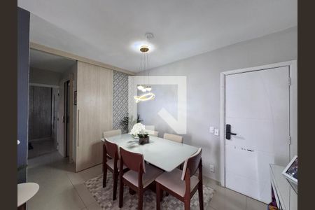 Sala de apartamento para alugar com 2 quartos, 69m² em Barra da Tijuca, Rio de Janeiro