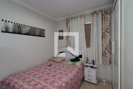 Quarto 2 de casa à venda com 3 quartos, 144m² em Jardim Santo Alberto, Santo André