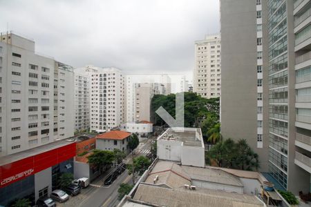 Vista da Sala de Estar e Jantar de apartamento à venda com 4 quartos, 193m² em Jardim Paulista, São Paulo