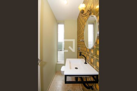 Lavabo de apartamento à venda com 4 quartos, 193m² em Jardim Paulista, São Paulo