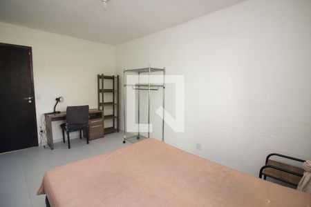 Quarto de apartamento à venda com 1 quarto, 50m² em Partenon, Porto Alegre