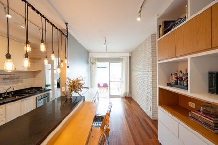 Sala de apartamento à venda com 2 quartos, 70m² em Chácara Inglesa, São Paulo