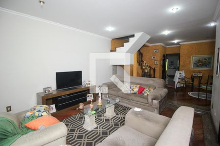 Sala de Estar de casa à venda com 4 quartos, 220m² em Parque Industriario, Santo André