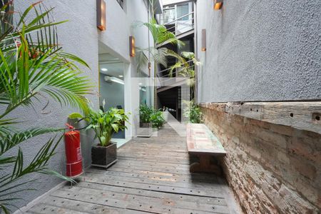 Casa à venda com 4 quartos, 400m² em Cambuci, São Paulo