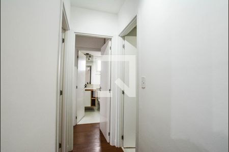 Corredor de apartamento para alugar com 2 quartos, 60m² em Jardim, Santo André