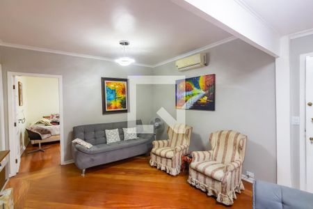 Sala  de casa à venda com 2 quartos, 220m² em Cipava, Osasco