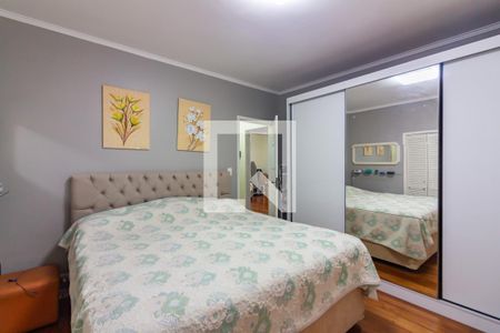 Suíte  de casa à venda com 2 quartos, 220m² em Cipava, Osasco