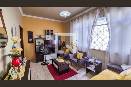 Sala de casa à venda com 3 quartos, 135m² em Vista Alegre, Rio de Janeiro