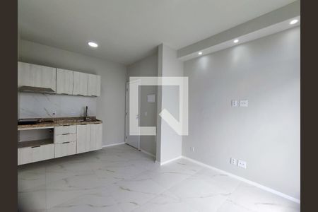 Sala de apartamento para alugar com 1 quarto, 35m² em Recreio dos Bandeirantes, Rio de Janeiro