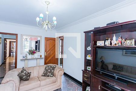 Sala de casa para alugar com 3 quartos, 120m² em Jardim Regina, São Paulo