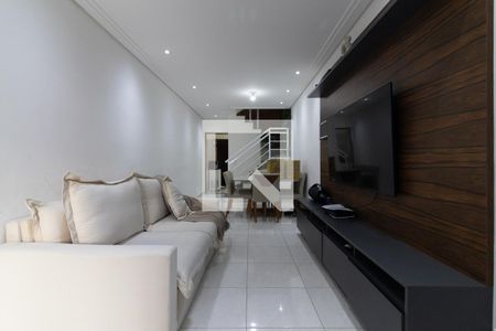 Sala de casa para alugar com 3 quartos, 120m² em Vila Euthalia, São Paulo