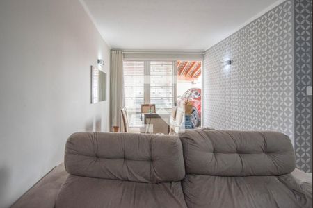 Sala de casa à venda com 4 quartos, 150m² em Vila Paraiso, Campinas