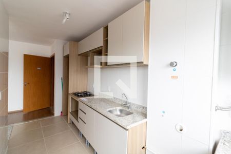 Cozinha e Área de Serviço de apartamento para alugar com 2 quartos, 55m² em Camaquã, Porto Alegre