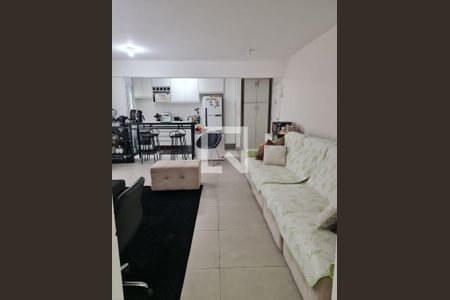 Sala de apartamento para alugar com 2 quartos, 78m² em Vila Sonia, São Paulo