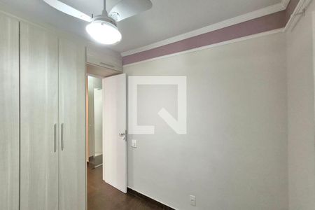 Quarto 1  de apartamento para alugar com 2 quartos, 62m² em Jardim Ipaussurama, Campinas